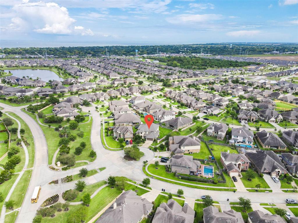 4631 2 Serrano Drive, League City, Texas 77573, 5 Bedrooms Bedrooms, 6 Rooms Rooms,3 BathroomsBathrooms,Single-family,For Sale,Serrano,64839055
