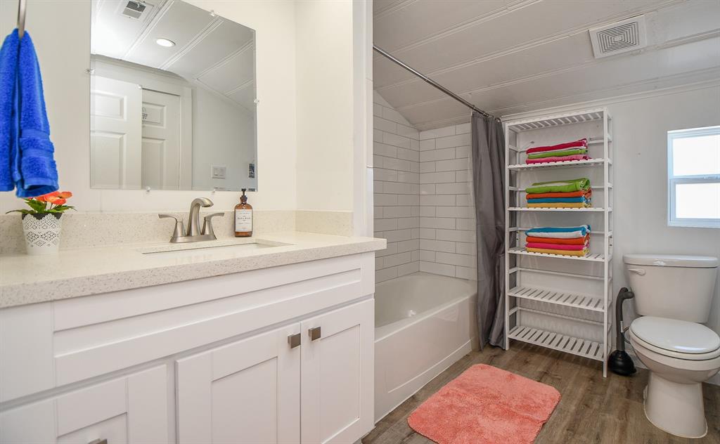 416 1 Seabean st Street, Surfside Beach, Texas 77541, 3 Bedrooms Bedrooms, 3 Rooms Rooms,2 BathroomsBathrooms,Single-family,For Sale,Seabean st,84310296