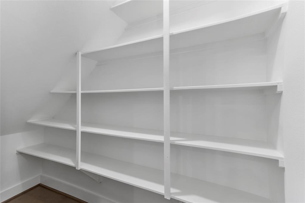 2809 2 Truxillo Street, Houston, Texas 77004, 3 Bedrooms Bedrooms, 6 Rooms Rooms,3 BathroomsBathrooms,Single-family,For Sale,Truxillo,52723211