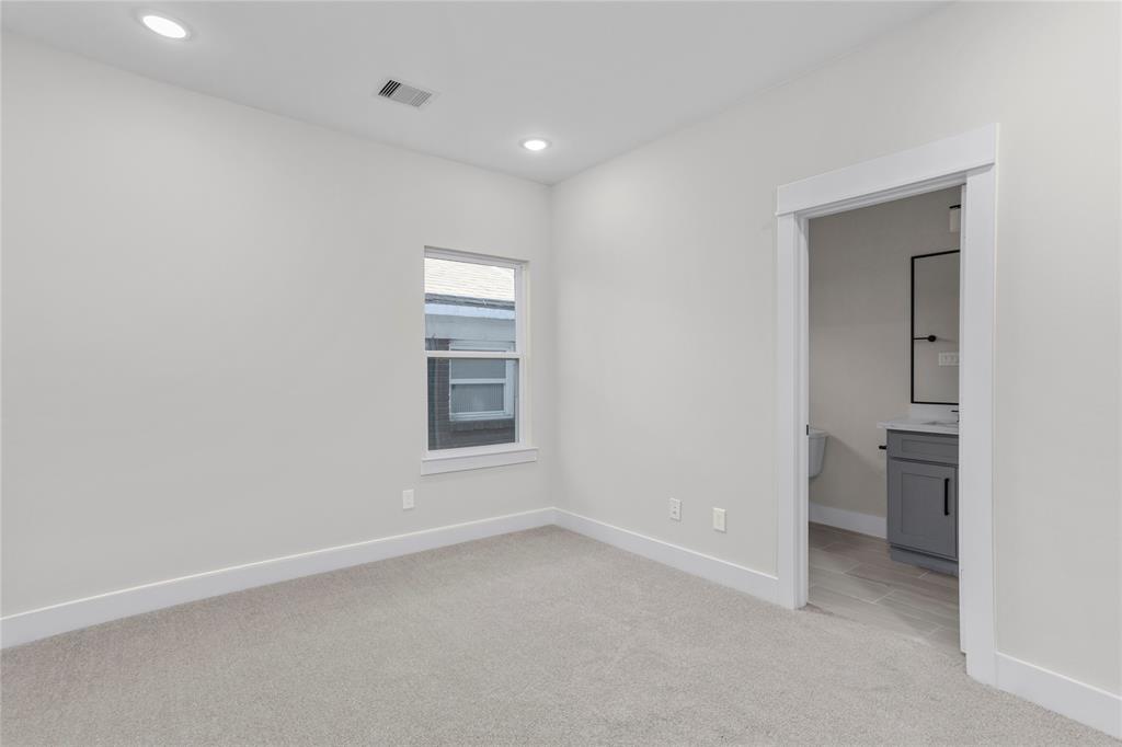 2809 2 Truxillo Street, Houston, Texas 77004, 3 Bedrooms Bedrooms, 6 Rooms Rooms,3 BathroomsBathrooms,Single-family,For Sale,Truxillo,52723211