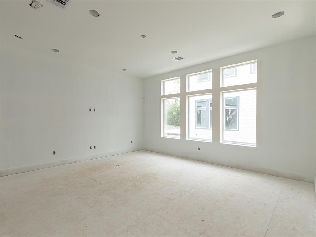 420 3 Janisch Road, Houston, Texas 77018, 3 Bedrooms Bedrooms, 12 Rooms Rooms,3 BathroomsBathrooms,Single-family,For Sale,Janisch,79852699