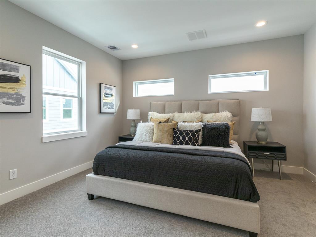 420 3 Janisch Road, Houston, Texas 77018, 3 Bedrooms Bedrooms, 12 Rooms Rooms,3 BathroomsBathrooms,Single-family,For Sale,Janisch,79852699