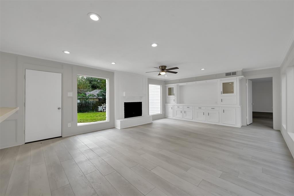 4707 2 Fox Hollow Court, Spring, Texas 77389, 6 Bedrooms Bedrooms, 9 Rooms Rooms,3 BathroomsBathrooms,Single-family,For Sale,Fox Hollow,72812693