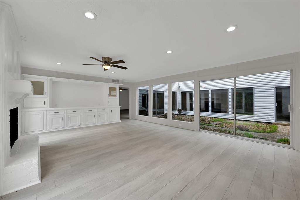 4707 2 Fox Hollow Court, Spring, Texas 77389, 6 Bedrooms Bedrooms, 9 Rooms Rooms,3 BathroomsBathrooms,Single-family,For Sale,Fox Hollow,72812693