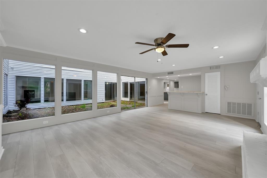 4707 2 Fox Hollow Court, Spring, Texas 77389, 6 Bedrooms Bedrooms, 9 Rooms Rooms,3 BathroomsBathrooms,Single-family,For Sale,Fox Hollow,72812693