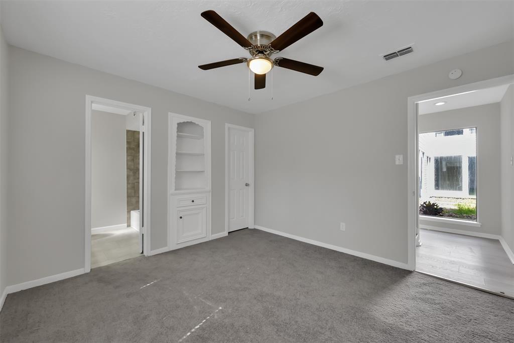 4707 2 Fox Hollow Court, Spring, Texas 77389, 6 Bedrooms Bedrooms, 9 Rooms Rooms,3 BathroomsBathrooms,Single-family,For Sale,Fox Hollow,72812693