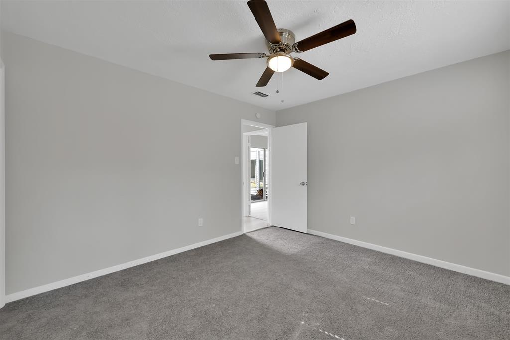 4707 2 Fox Hollow Court, Spring, Texas 77389, 6 Bedrooms Bedrooms, 9 Rooms Rooms,3 BathroomsBathrooms,Single-family,For Sale,Fox Hollow,72812693