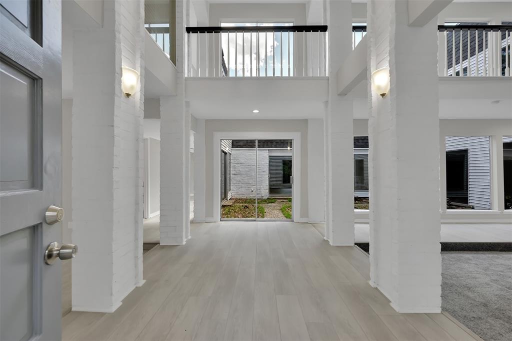 4707 2 Fox Hollow Court, Spring, Texas 77389, 6 Bedrooms Bedrooms, 9 Rooms Rooms,3 BathroomsBathrooms,Single-family,For Sale,Fox Hollow,72812693