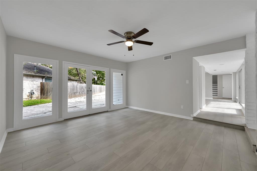 4707 2 Fox Hollow Court, Spring, Texas 77389, 6 Bedrooms Bedrooms, 9 Rooms Rooms,3 BathroomsBathrooms,Single-family,For Sale,Fox Hollow,72812693