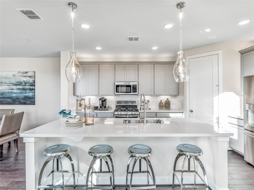 6311 2 Winthrop Terrace Trail, Katy, Texas 77493, 5 Bedrooms Bedrooms, 10 Rooms Rooms,4 BathroomsBathrooms,Single-family,For Sale,Winthrop Terrace,71543528