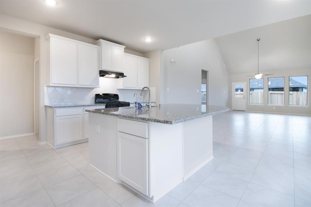 8802 2 Star Gaze Court, Richmond, Texas 77407, 4 Bedrooms Bedrooms, 8 Rooms Rooms,3 BathroomsBathrooms,Single-family,For Sale,Star Gaze,56327815