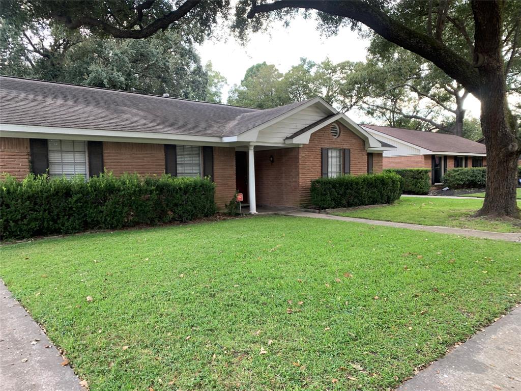 2210 1 Droxford Drive, Houston, Texas 77008, 3 Bedrooms Bedrooms, 3 Rooms Rooms,2 BathroomsBathrooms,Single-family,For Sale,Droxford,85040506
