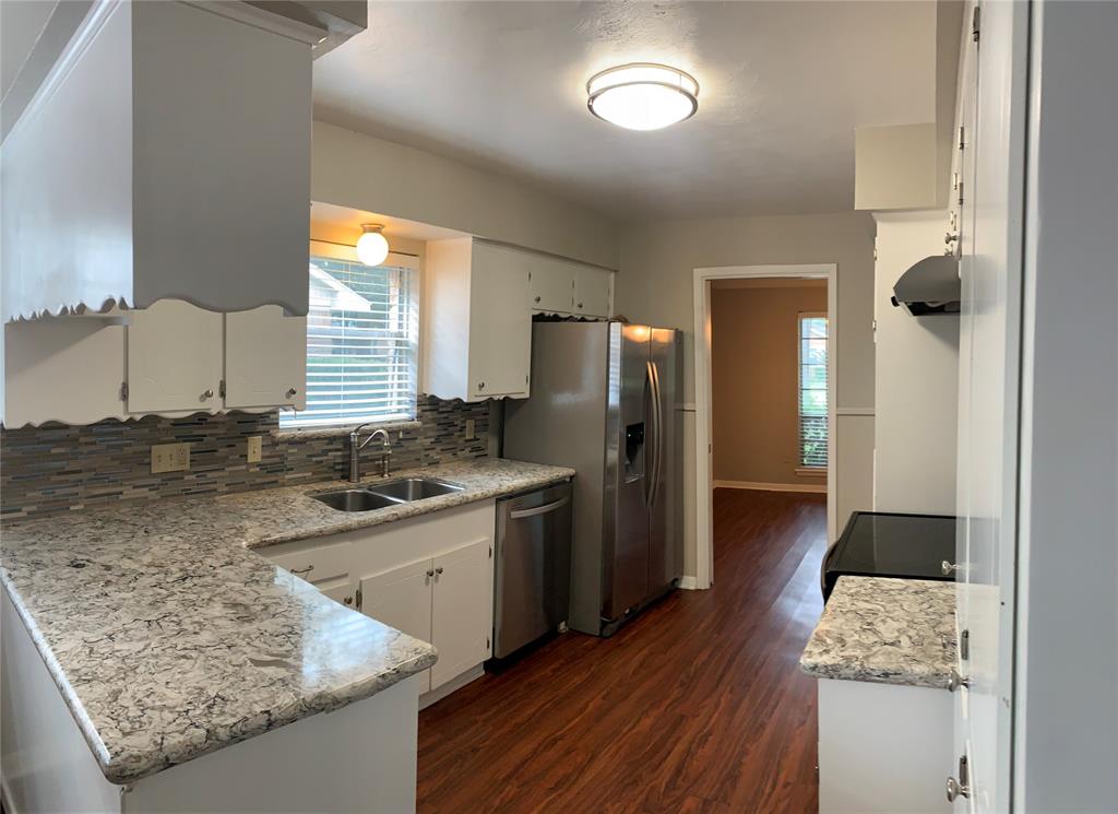 2210 1 Droxford Drive, Houston, Texas 77008, 3 Bedrooms Bedrooms, 3 Rooms Rooms,2 BathroomsBathrooms,Single-family,For Sale,Droxford,85040506