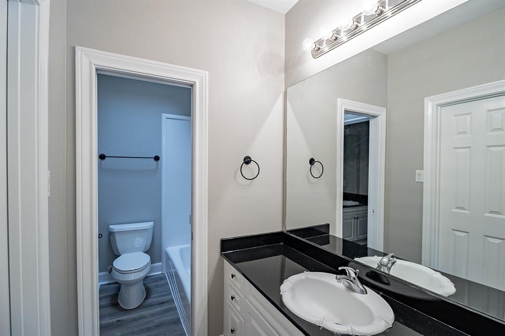 1710 2 Westshore Drive, Houston, Texas 77094, 5 Bedrooms Bedrooms, 5 Rooms Rooms,4 BathroomsBathrooms,Single-family,For Sale,Westshore,89463196