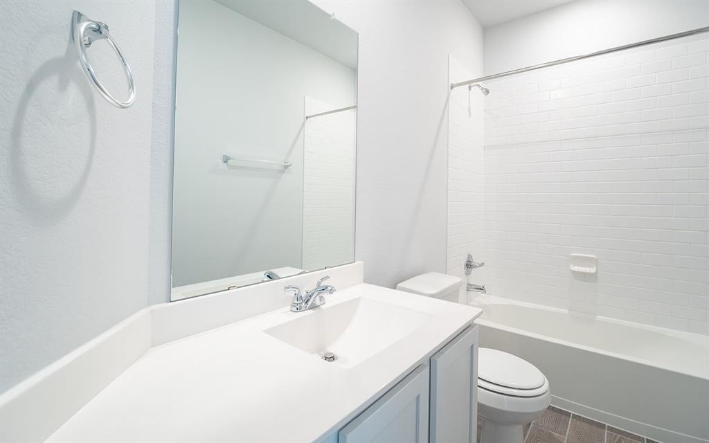 9910 1 Pine Forest Court, Baytown, Texas 77521, 3 Bedrooms Bedrooms, 7 Rooms Rooms,2 BathroomsBathrooms,Single-family,For Sale,Pine Forest,64662883