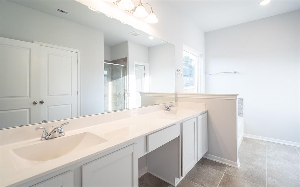9910 1 Pine Forest Court, Baytown, Texas 77521, 3 Bedrooms Bedrooms, 7 Rooms Rooms,2 BathroomsBathrooms,Single-family,For Sale,Pine Forest,64662883