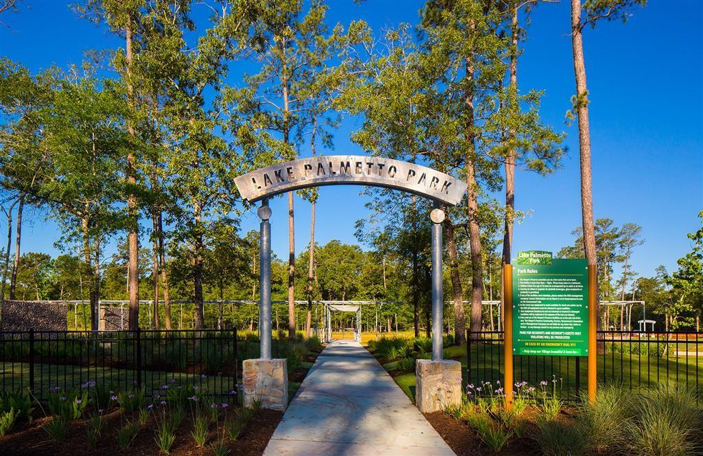 1120 2 Hawk Owl Court, Conroe, Texas 77385, 4 Bedrooms Bedrooms, 8 Rooms Rooms,4 BathroomsBathrooms,Single-family,For Sale,Hawk Owl,71140840
