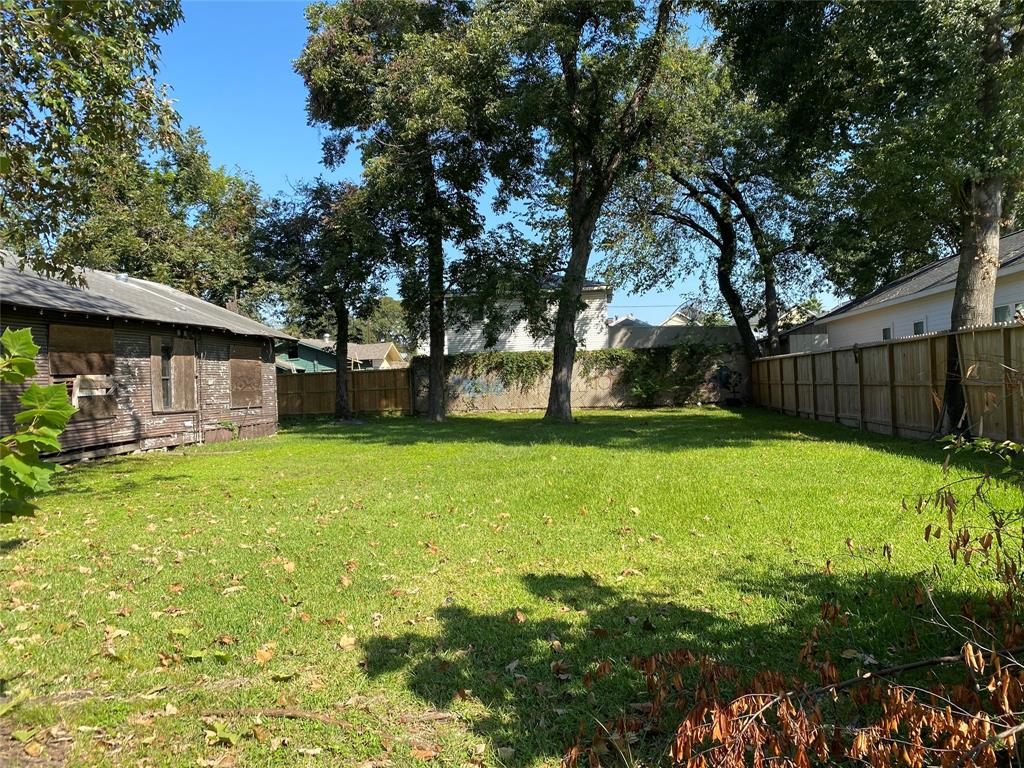 121 Amundsen Street, Houston, Texas 77009, ,Lots,For Sale,Amundsen,36051938