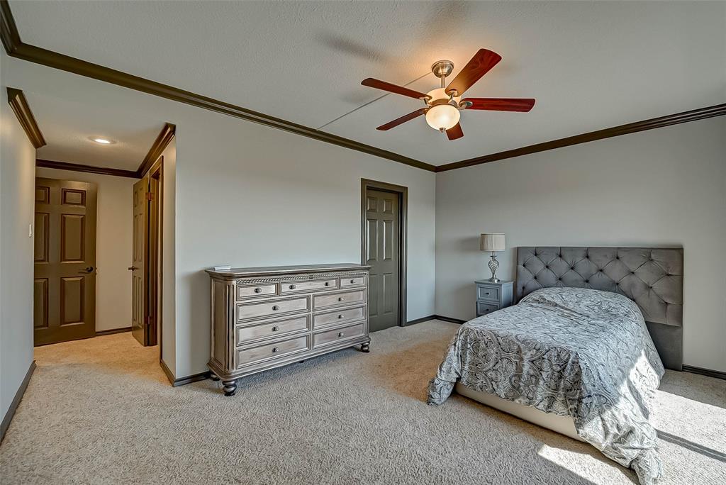 14655 Champion Forest Drive, Houston, Texas 77069, 2 Bedrooms Bedrooms, 5 Rooms Rooms,3 BathroomsBathrooms,Mid/hi-rise Condo,For Sale,TIMBER TOP,Champion Forest,74063103