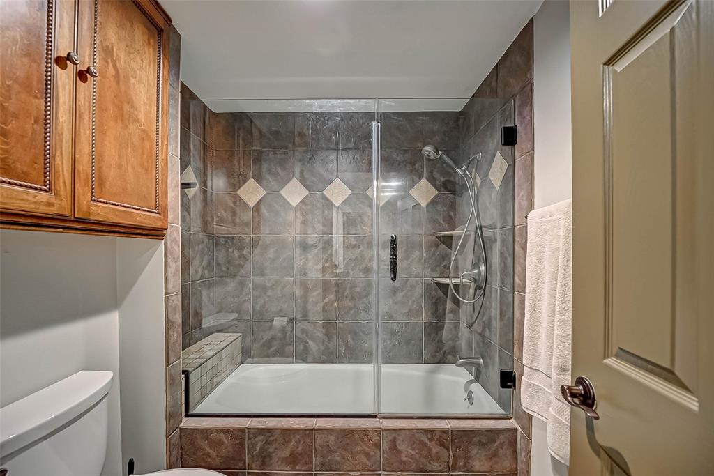 14655 Champion Forest Drive, Houston, Texas 77069, 2 Bedrooms Bedrooms, 5 Rooms Rooms,3 BathroomsBathrooms,Mid/hi-rise Condo,For Sale,TIMBER TOP,Champion Forest,74063103