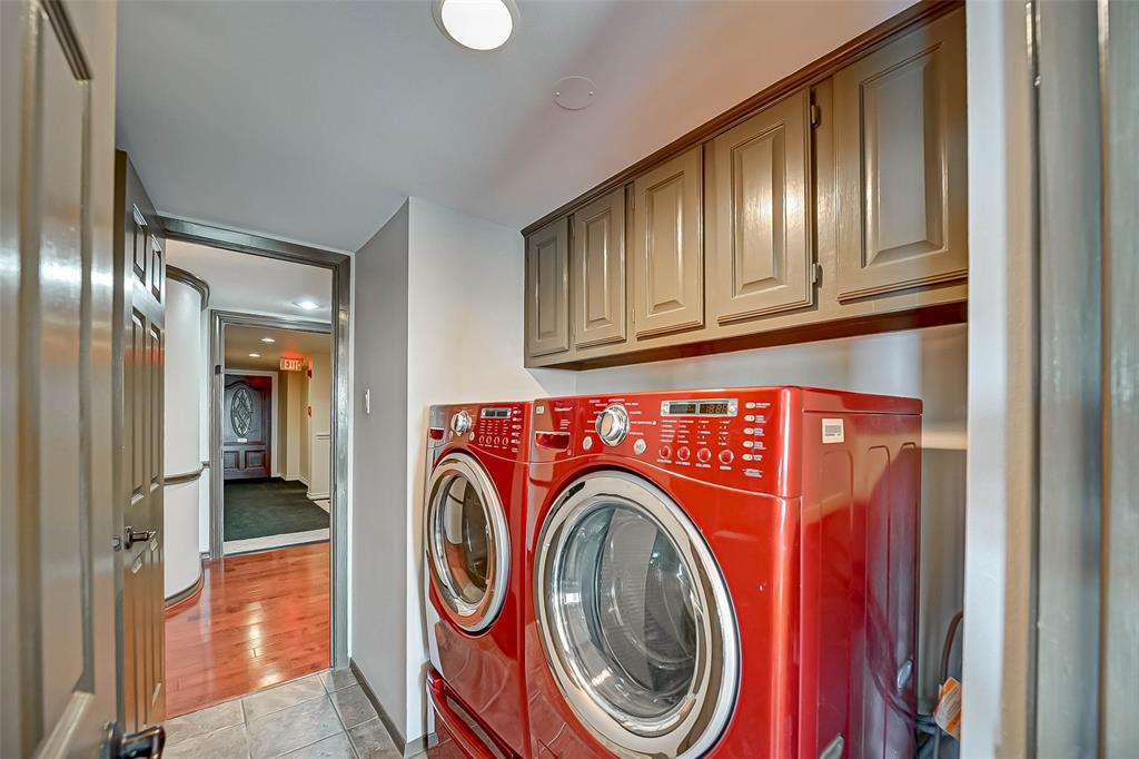 14655 Champion Forest Drive, Houston, Texas 77069, 2 Bedrooms Bedrooms, 5 Rooms Rooms,3 BathroomsBathrooms,Mid/hi-rise Condo,For Sale,TIMBER TOP,Champion Forest,74063103