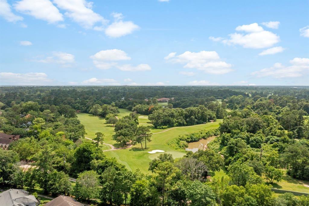 14655 Champion Forest Drive, Houston, Texas 77069, 2 Bedrooms Bedrooms, 5 Rooms Rooms,3 BathroomsBathrooms,Mid/hi-rise Condo,For Sale,TIMBER TOP,Champion Forest,74063103