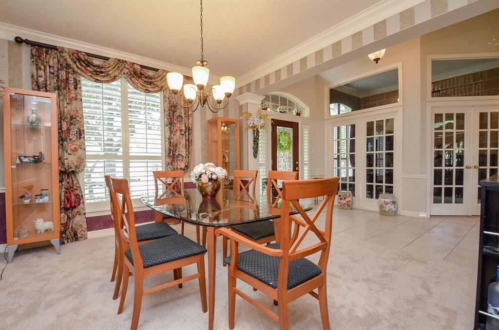 1946 2 Crisfield Drive, Sugar Land, Texas 77479, 4 Bedrooms Bedrooms, 12 Rooms Rooms,3 BathroomsBathrooms,Single-family,For Sale,Crisfield,55027945