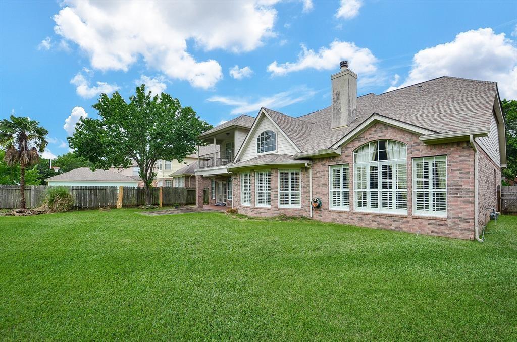 1946 2 Crisfield Drive, Sugar Land, Texas 77479, 4 Bedrooms Bedrooms, 12 Rooms Rooms,3 BathroomsBathrooms,Single-family,For Sale,Crisfield,55027945