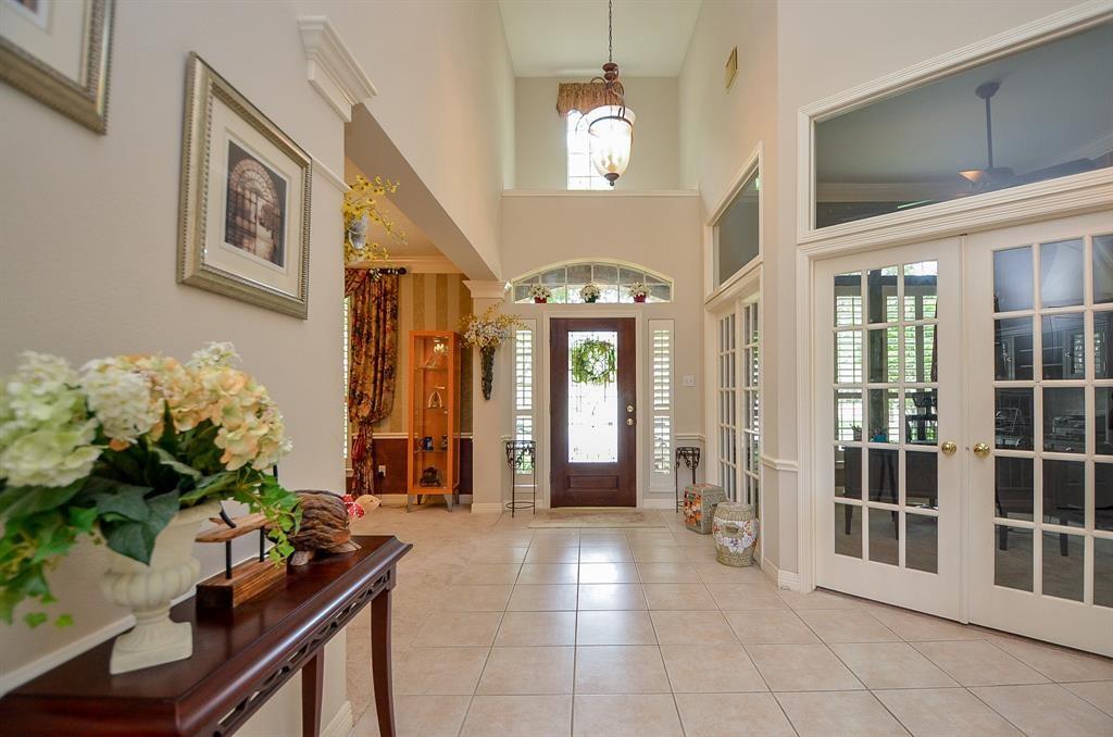 1946 2 Crisfield Drive, Sugar Land, Texas 77479, 4 Bedrooms Bedrooms, 12 Rooms Rooms,3 BathroomsBathrooms,Single-family,For Sale,Crisfield,55027945
