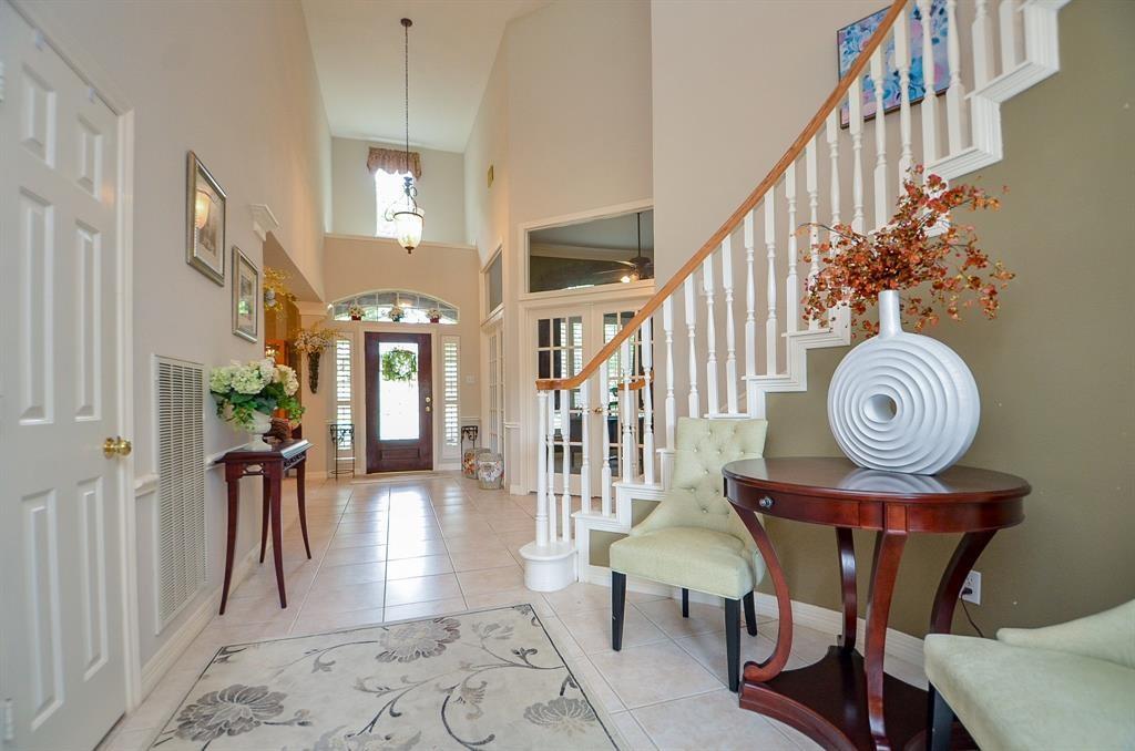 1946 2 Crisfield Drive, Sugar Land, Texas 77479, 4 Bedrooms Bedrooms, 12 Rooms Rooms,3 BathroomsBathrooms,Single-family,For Sale,Crisfield,55027945