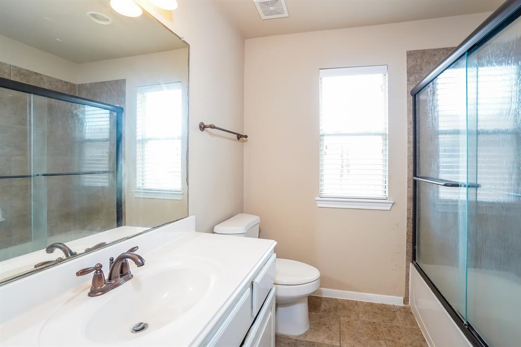 9642 2 Lavender Mist Lane, Katy, Texas 77494, 5 Bedrooms Bedrooms, 5 Rooms Rooms,4 BathroomsBathrooms,Single-family,For Sale,Lavender Mist,55207613