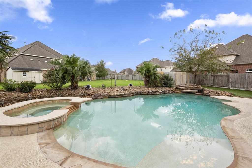 1317 2 Altavilla Lane, League City, Texas 77573, 5 Bedrooms Bedrooms, 15 Rooms Rooms,3 BathroomsBathrooms,Single-family,For Sale,Altavilla,92297482