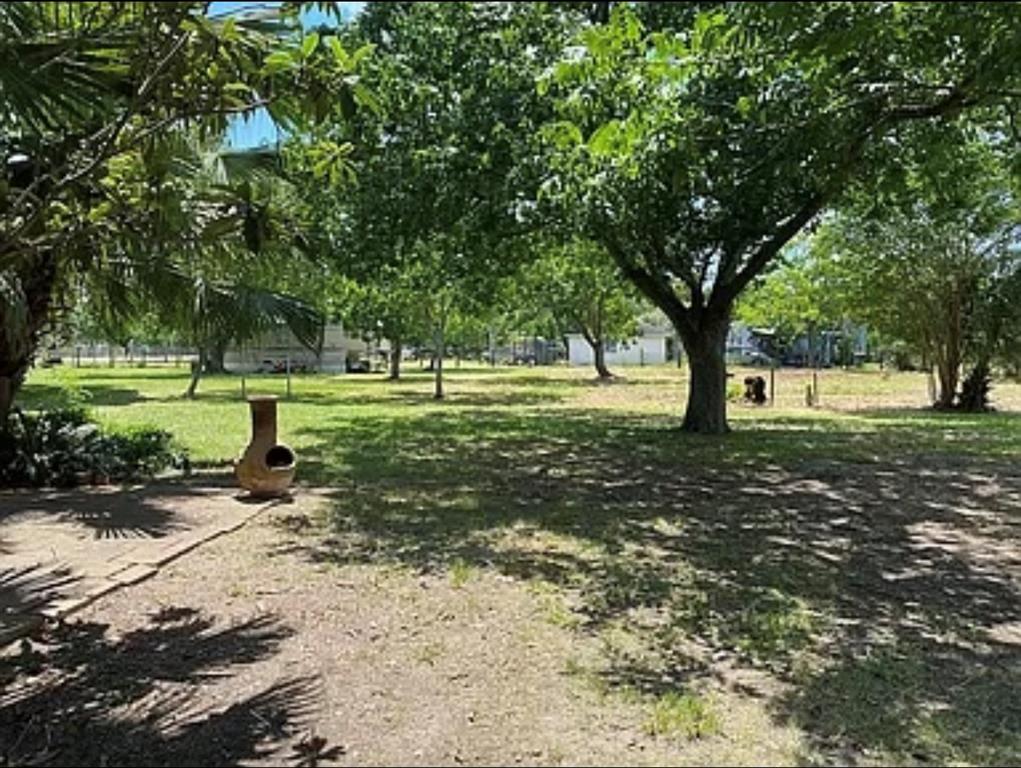 2219 1 County Road 174, Rosharon, Texas 77583, ,Country Homes/acreage,For Sale,County Road 174,76864885