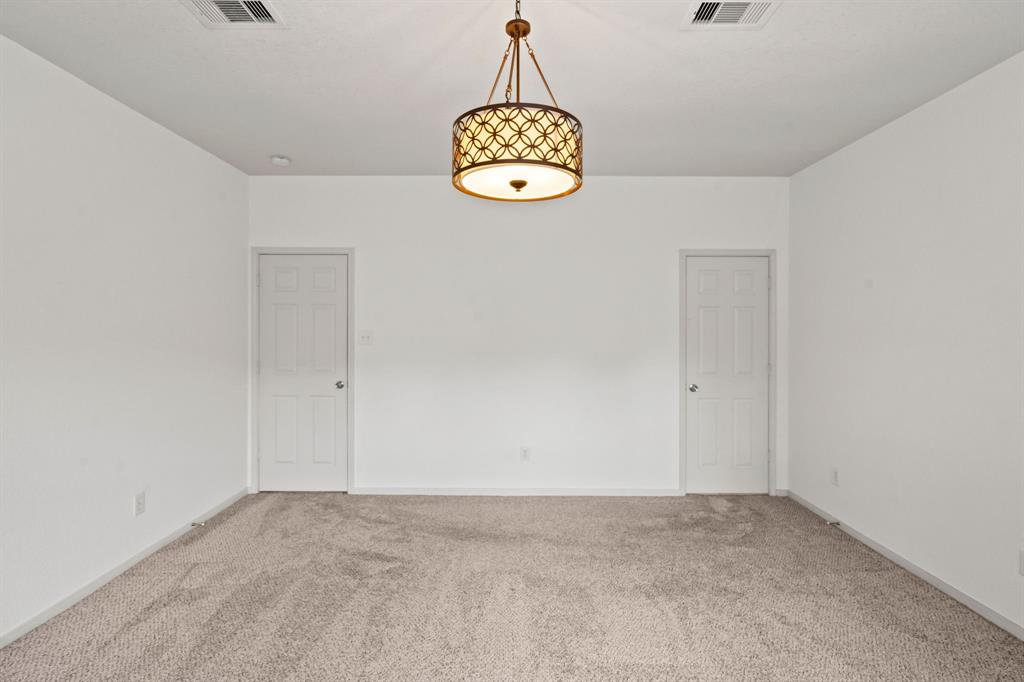 806 2 Levi Bend, Magnolia, Texas 77354, 5 Bedrooms Bedrooms, 10 Rooms Rooms,3 BathroomsBathrooms,Single-family,For Sale,Levi,77410562
