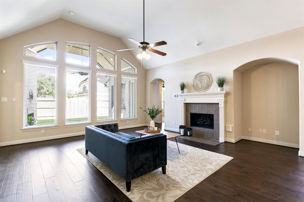 7411 1 Lavaerton Wood Lane, Richmond, Texas 77407, 4 Bedrooms Bedrooms, 10 Rooms Rooms,3 BathroomsBathrooms,Single-family,For Sale,Lavaerton Wood,51089966