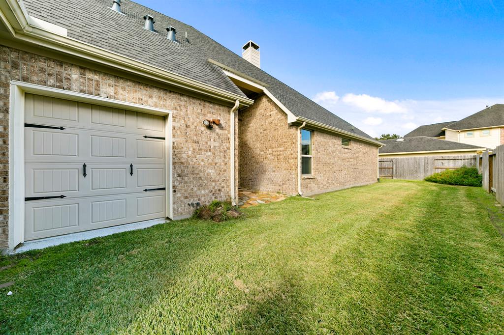7411 1 Lavaerton Wood Lane, Richmond, Texas 77407, 4 Bedrooms Bedrooms, 10 Rooms Rooms,3 BathroomsBathrooms,Single-family,For Sale,Lavaerton Wood,51089966