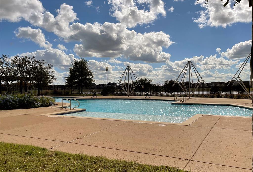 7411 1 Lavaerton Wood Lane, Richmond, Texas 77407, 4 Bedrooms Bedrooms, 10 Rooms Rooms,3 BathroomsBathrooms,Single-family,For Sale,Lavaerton Wood,51089966