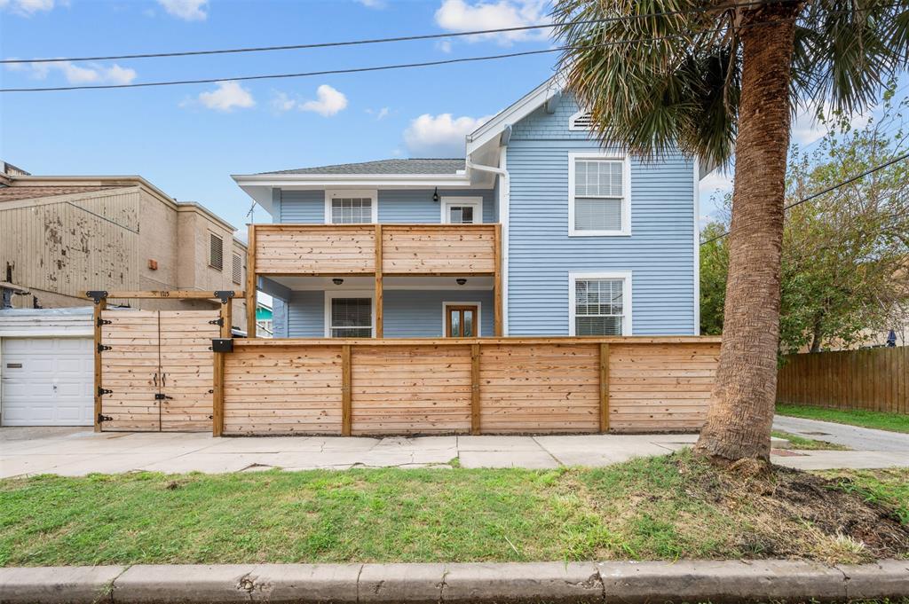 1115 2 22nd Street, Galveston, Texas 77550, 3 Bedrooms Bedrooms, 9 Rooms Rooms,2 BathroomsBathrooms,Single-family,For Sale,22nd,34993324