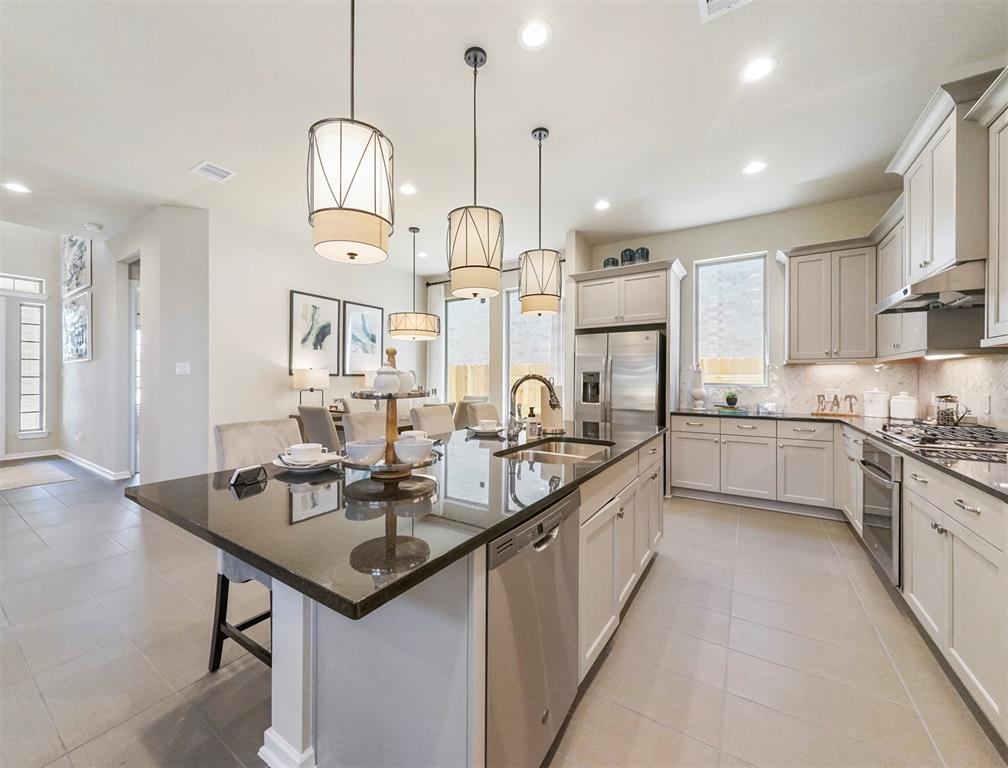 12202 2 Richardson Fort Way, Humble, Texas 77346, 5 Bedrooms Bedrooms, 7 Rooms Rooms,3 BathroomsBathrooms,Single-family,For Sale,Richardson Fort,55353486