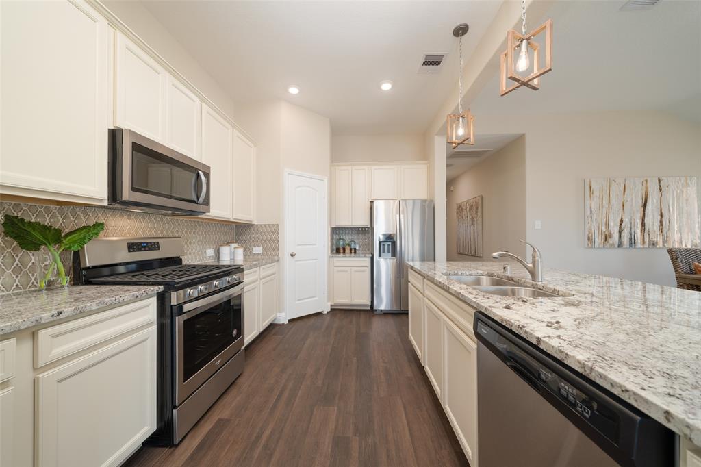 19818 2 Lone Paddock Circle, Tomball, Texas 77377, 3 Bedrooms Bedrooms, 8 Rooms Rooms,2 BathroomsBathrooms,Single-family,For Sale,Lone Paddock,54082396
