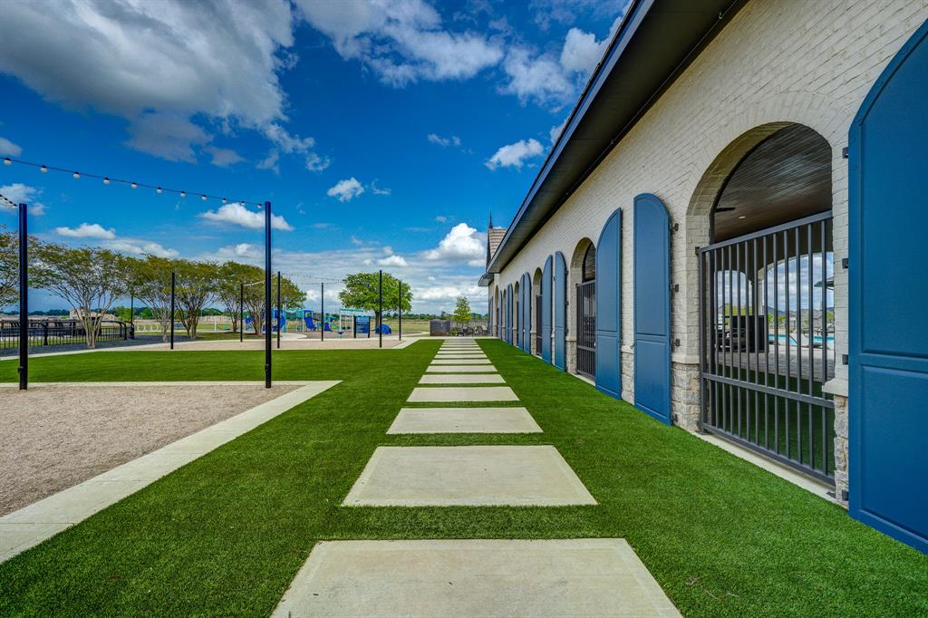 20507 1 Grazing Foal Lane, Tomball, Texas 77377, 4 Bedrooms Bedrooms, 11 Rooms Rooms,3 BathroomsBathrooms,Single-family,For Sale,Grazing Foal,82596968