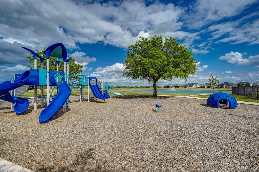 20507 1 Grazing Foal Lane, Tomball, Texas 77377, 4 Bedrooms Bedrooms, 11 Rooms Rooms,3 BathroomsBathrooms,Single-family,For Sale,Grazing Foal,82596968