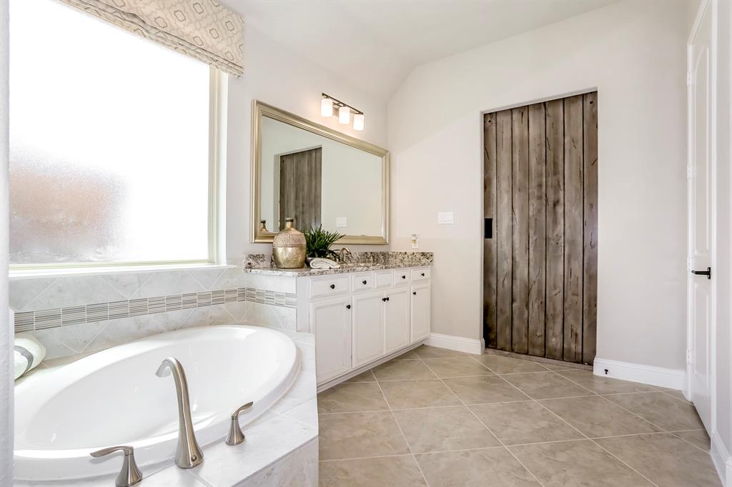 20507 1 Grazing Foal Lane, Tomball, Texas 77377, 4 Bedrooms Bedrooms, 11 Rooms Rooms,3 BathroomsBathrooms,Single-family,For Sale,Grazing Foal,82596968