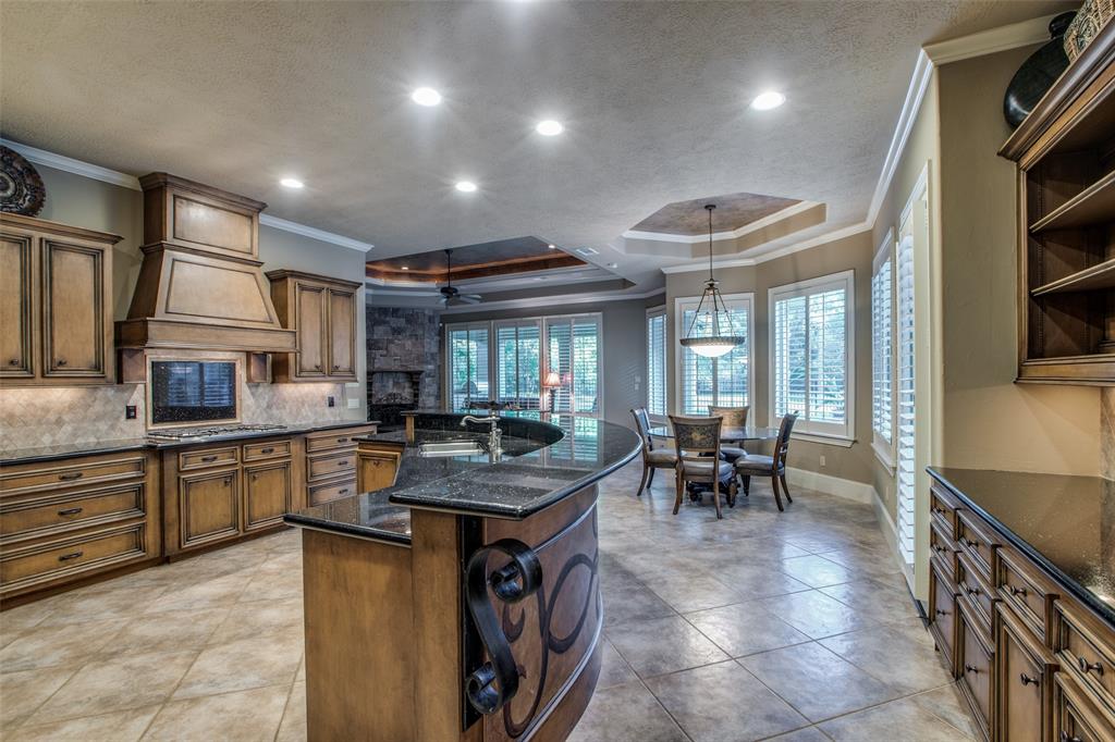 8115 2 Sunset Falls Court, Spring, Texas 77379, 5 Bedrooms Bedrooms, 14 Rooms Rooms,5 BathroomsBathrooms,Single-family,For Sale,Sunset Falls,61792498
