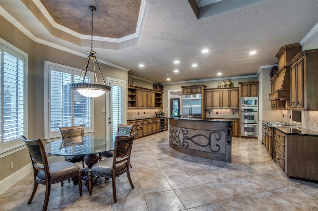 8115 2 Sunset Falls Court, Spring, Texas 77379, 5 Bedrooms Bedrooms, 14 Rooms Rooms,5 BathroomsBathrooms,Single-family,For Sale,Sunset Falls,61792498
