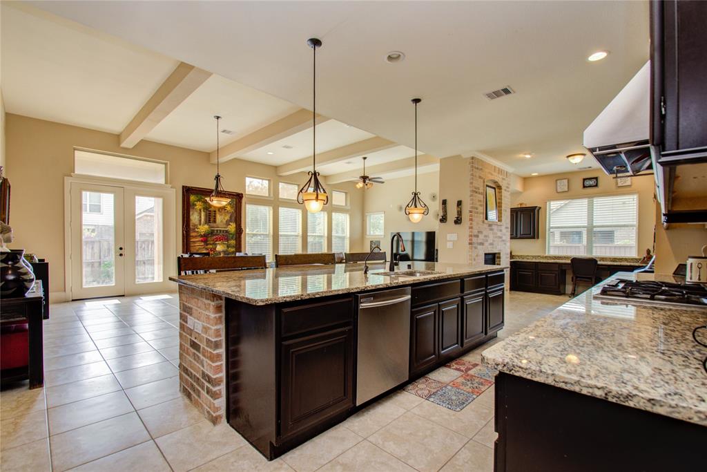 802 2 Arden Oaks Drive, Sugar Land, Texas 77479, 5 Bedrooms Bedrooms, 9 Rooms Rooms,4 BathroomsBathrooms,Single-family,For Sale,Arden Oaks,57942432
