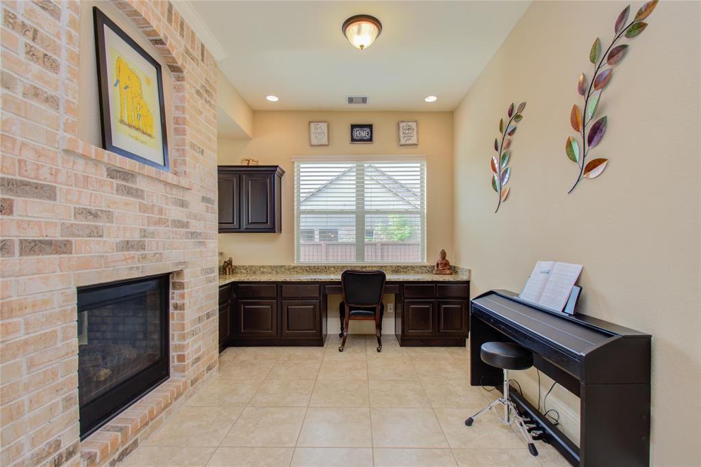802 2 Arden Oaks Drive, Sugar Land, Texas 77479, 5 Bedrooms Bedrooms, 9 Rooms Rooms,4 BathroomsBathrooms,Single-family,For Sale,Arden Oaks,57942432
