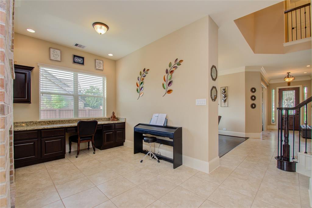 802 2 Arden Oaks Drive, Sugar Land, Texas 77479, 5 Bedrooms Bedrooms, 9 Rooms Rooms,4 BathroomsBathrooms,Single-family,For Sale,Arden Oaks,57942432