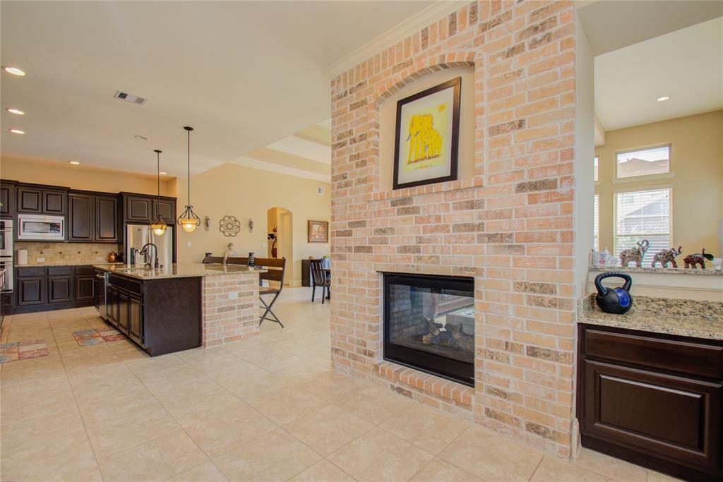 802 2 Arden Oaks Drive, Sugar Land, Texas 77479, 5 Bedrooms Bedrooms, 9 Rooms Rooms,4 BathroomsBathrooms,Single-family,For Sale,Arden Oaks,57942432