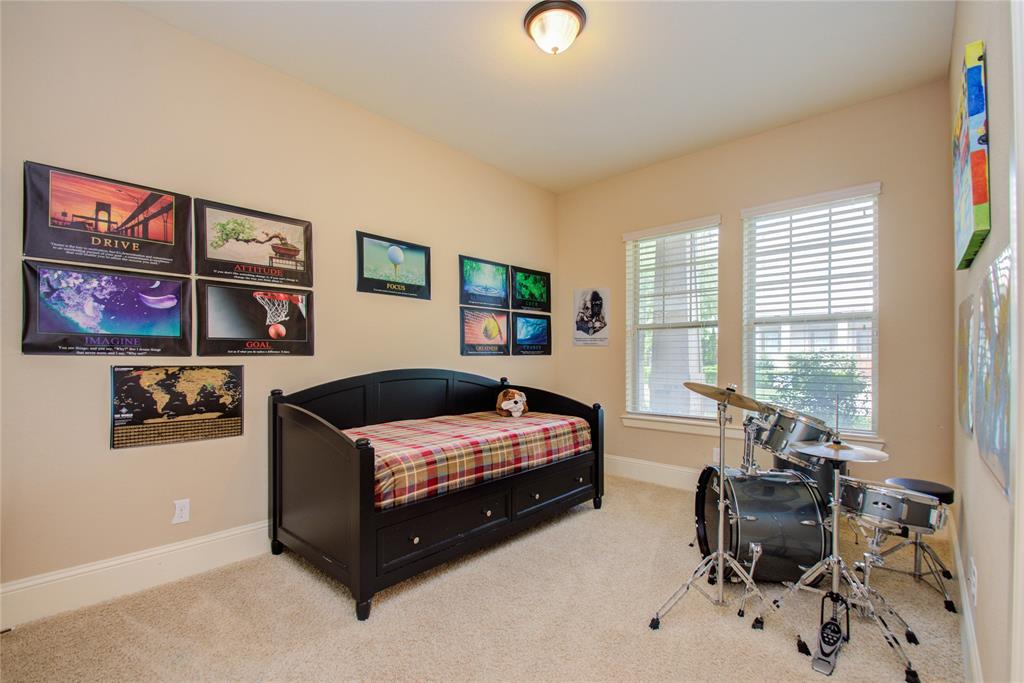 802 2 Arden Oaks Drive, Sugar Land, Texas 77479, 5 Bedrooms Bedrooms, 9 Rooms Rooms,4 BathroomsBathrooms,Single-family,For Sale,Arden Oaks,57942432